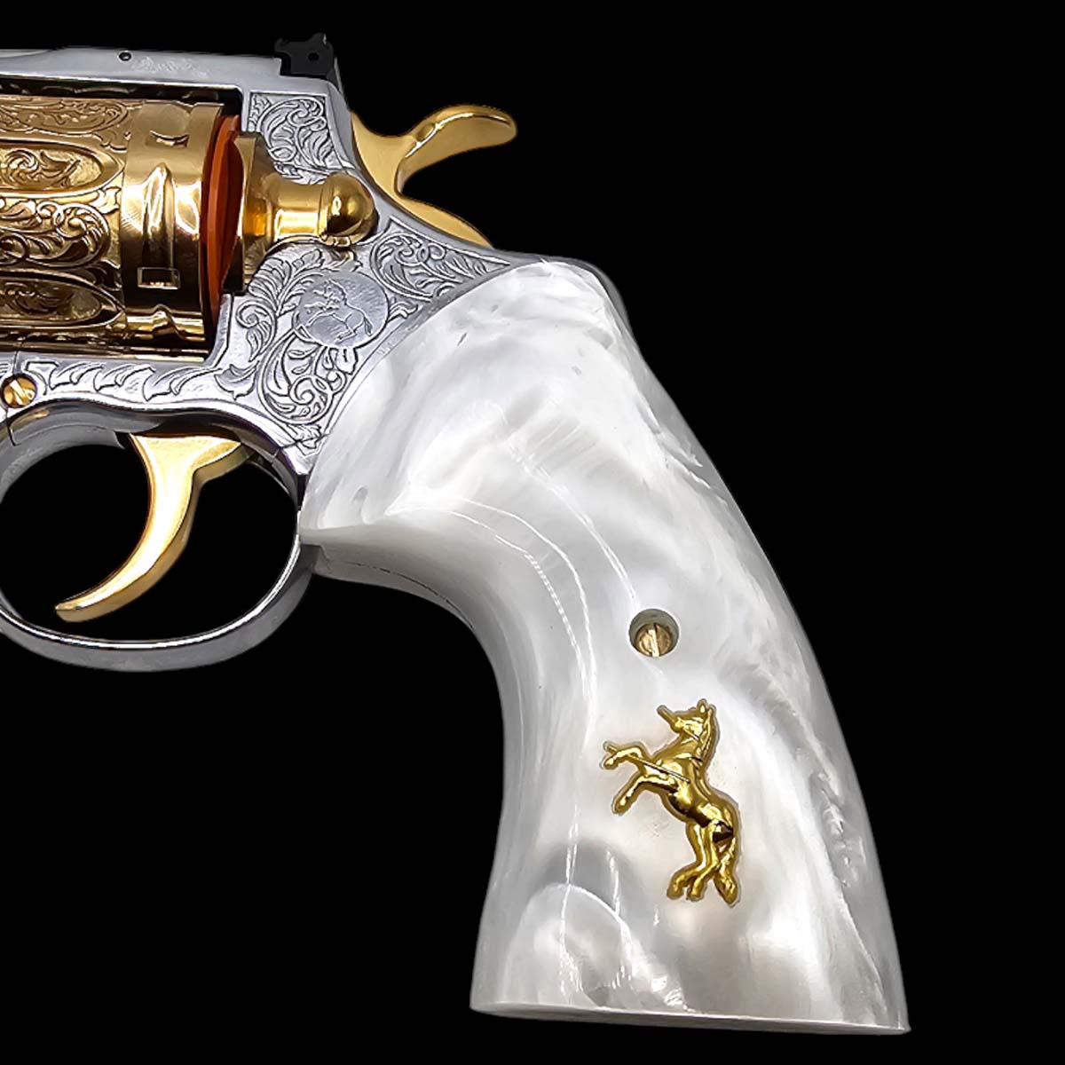 Luxury White Pearl Grips For Colt Python & Anaconda – 24K Gold Colt Emblem